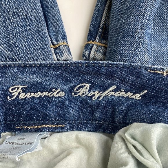 American Eagle Favorite Boyfriend Jeans Size 2L - Picture 4 of 14